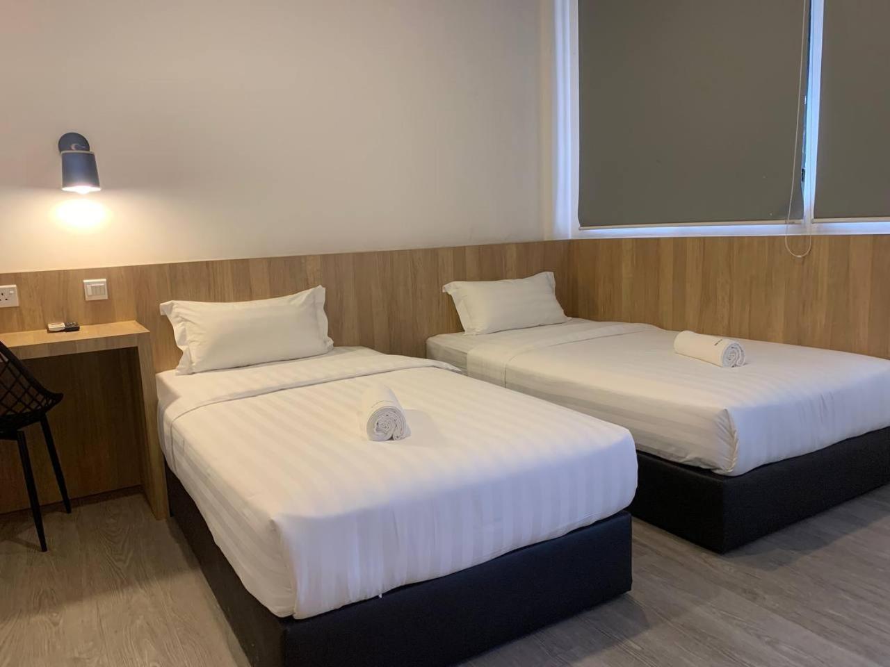 The Daily Hotel Кота Кинабалу Екстериор снимка