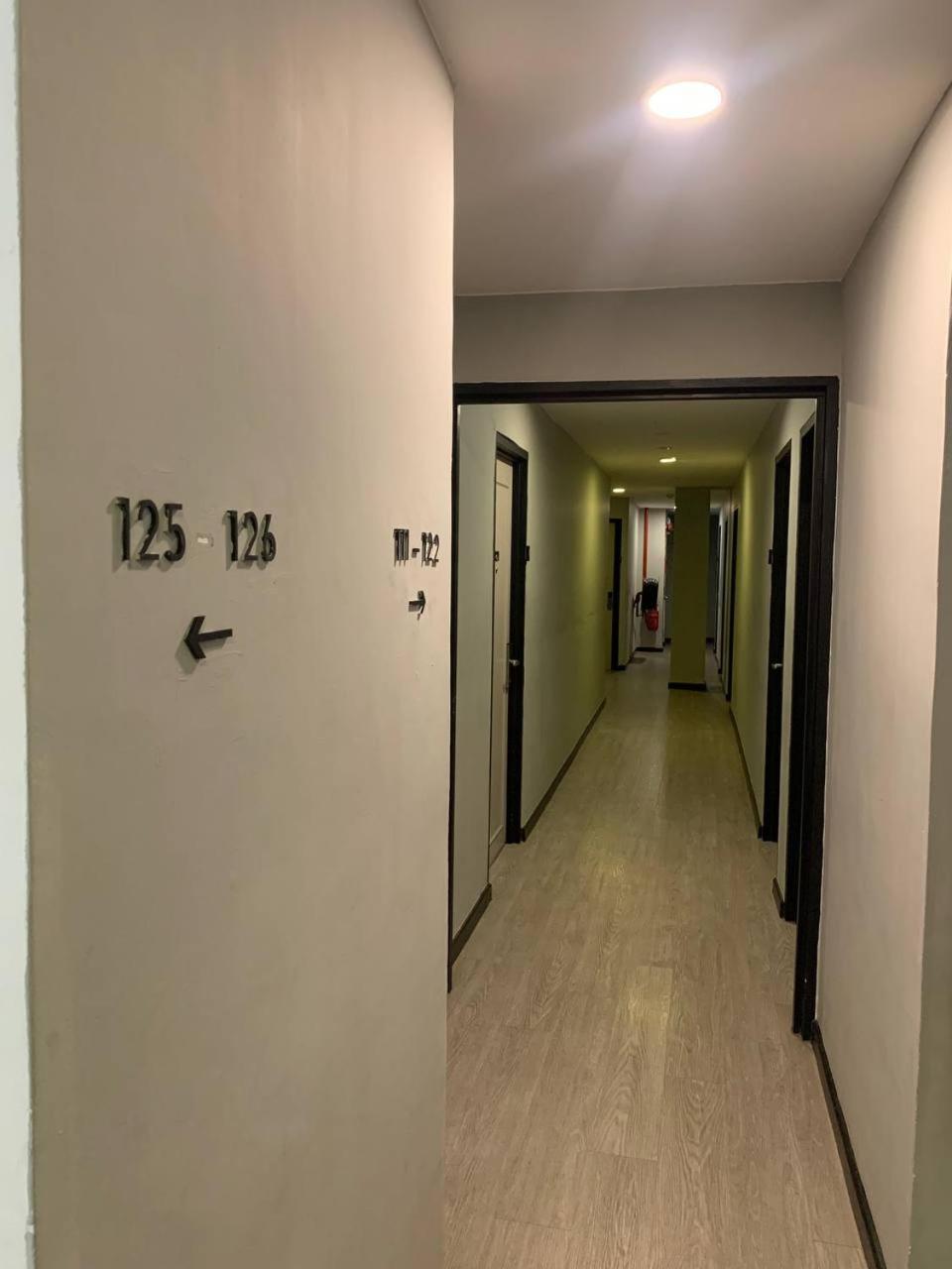 The Daily Hotel Кота Кинабалу Екстериор снимка